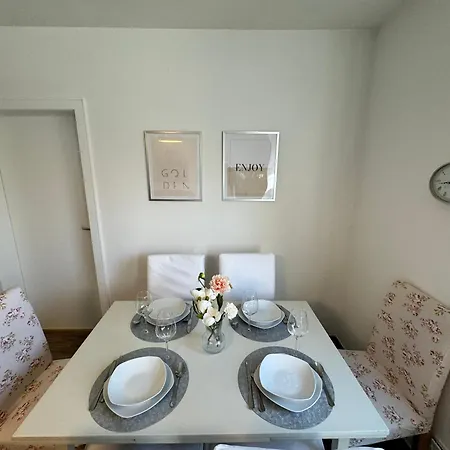 Feel Like 3 Lejlighed